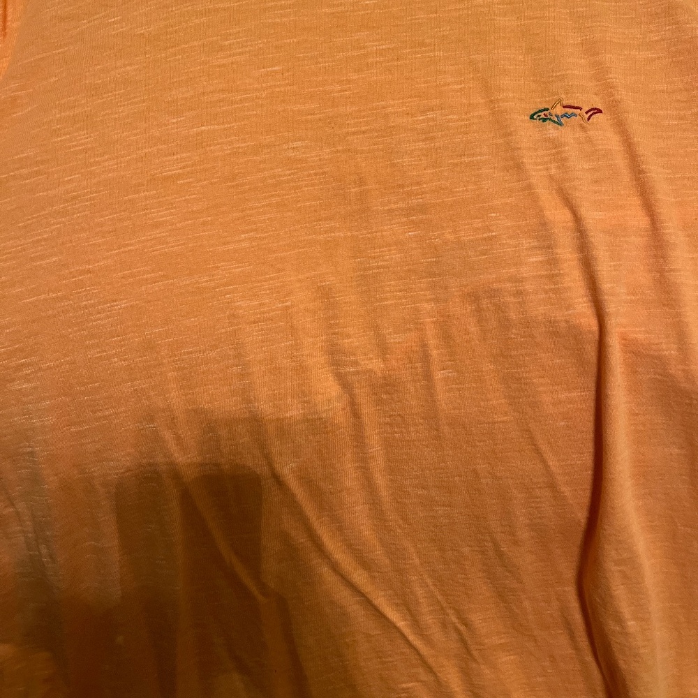 Short sleeve shirt